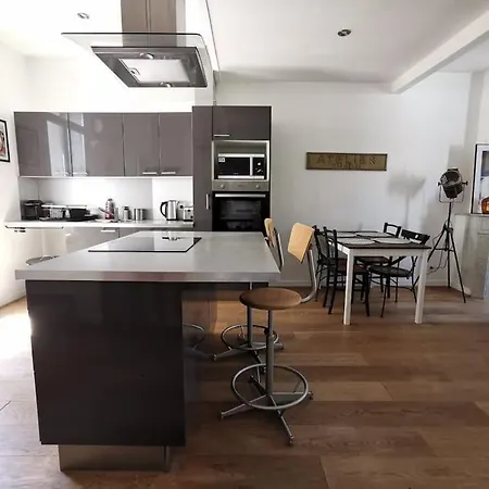 Bel De Charme En Centre Ville Appartement *